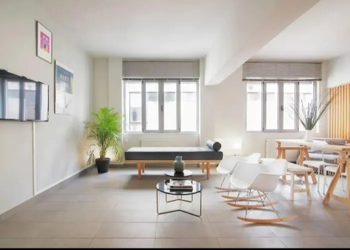 Stylish Living By Acropolis